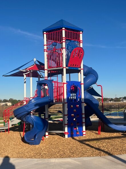 Building Photo - 150 Outrigger Way