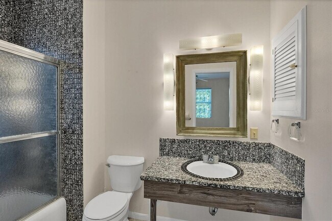 Building Photo - 2605 Desoto Rd