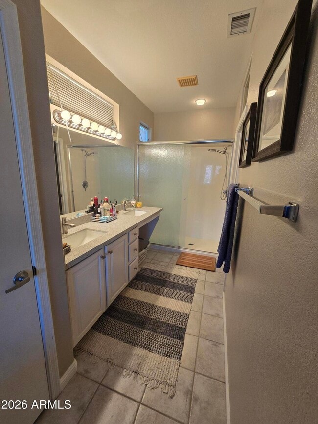 Building Photo - 16138 W Eagle Ridge Dr