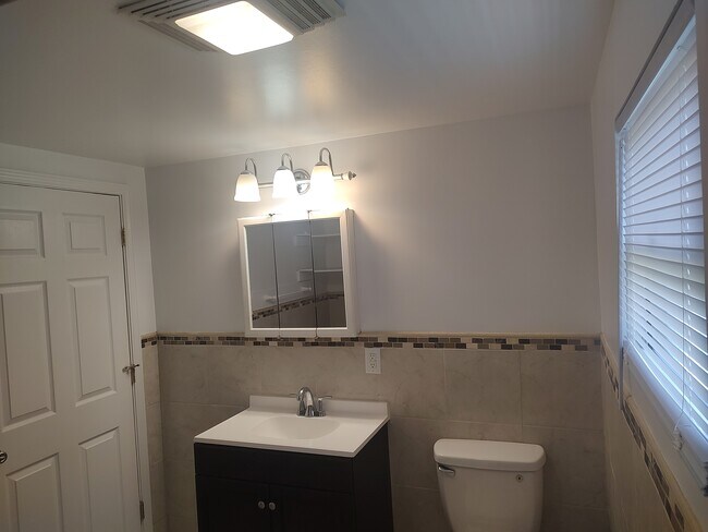 Building Photo - 4011 Bandy Rd