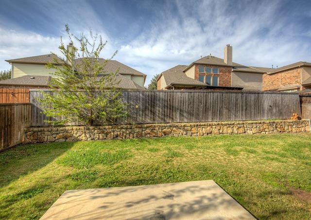 Building Photo - 9017 Hawley Dr