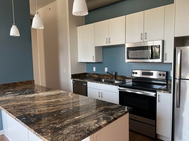 Building Photo - 148 W Broadway St