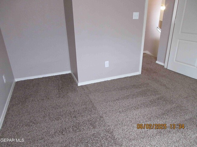 Building Photo - 11733 Lapstone Way