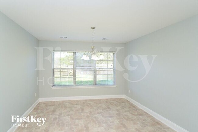 Building Photo - 125 Hidden Trace Ct