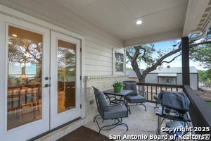 Building Photo - 548 Winding View