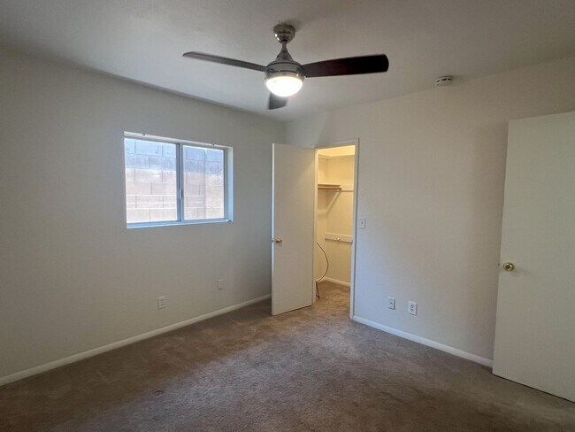 Building Photo - Three Bedroom, Three Bath Home with Open F...