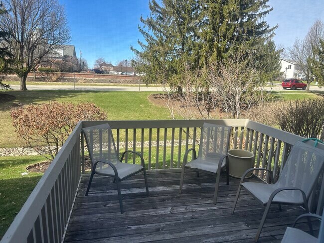 Building Photo - 2734 Rockport Ln