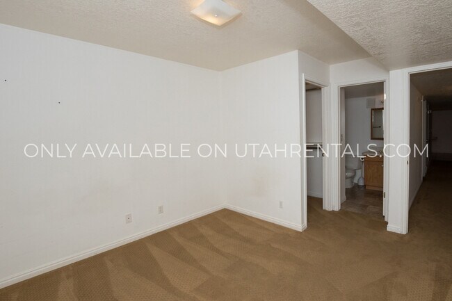 Building Photo - 1388 N 1300 W