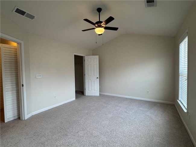 Building Photo - 1379 Thornborough Dr