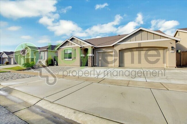 Building Photo - 5584 Harcrest Dr