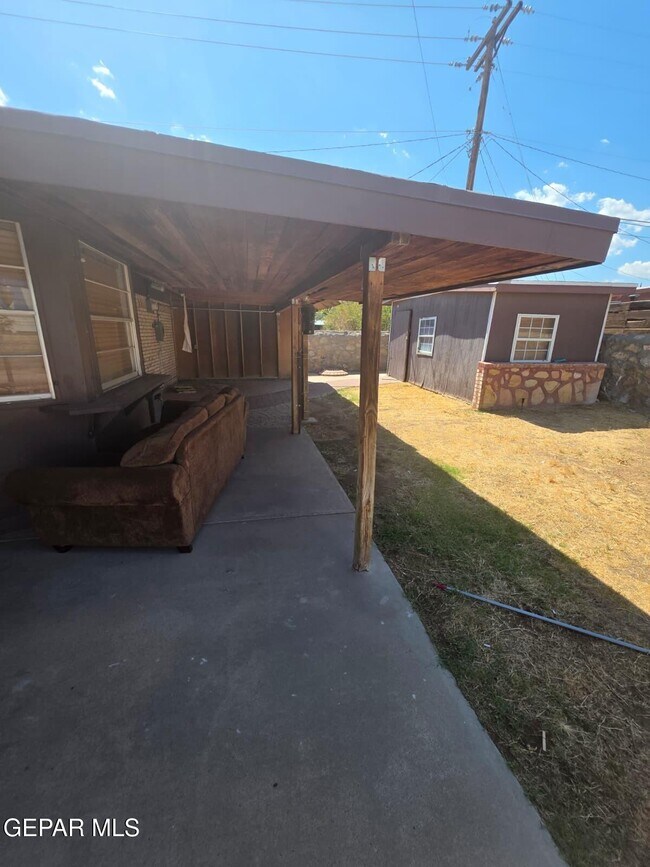 Building Photo - 4825 Rolling Stone Ave