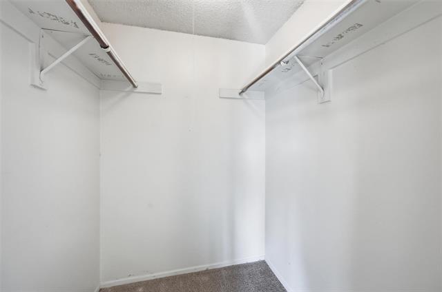 Building Photo - 504 Kings Way Dr