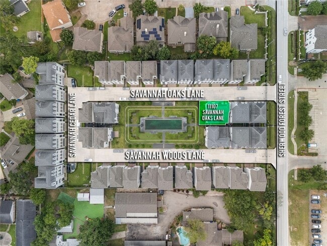 Building Photo - 11107 Savannah Oaks Ln