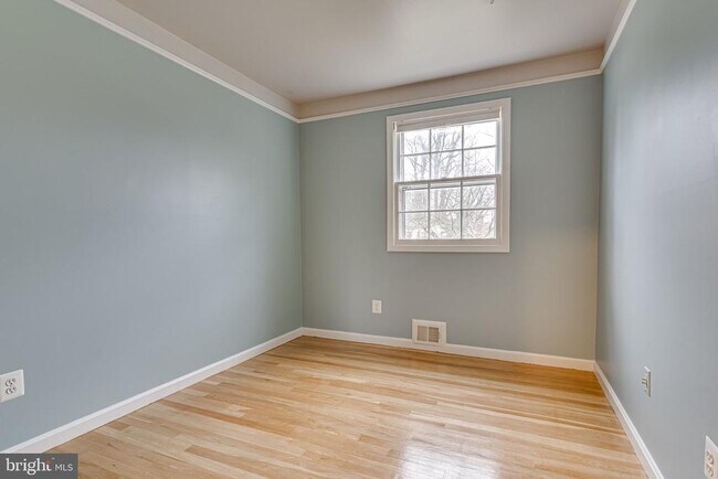 Building Photo - 4223 San Juan Dr