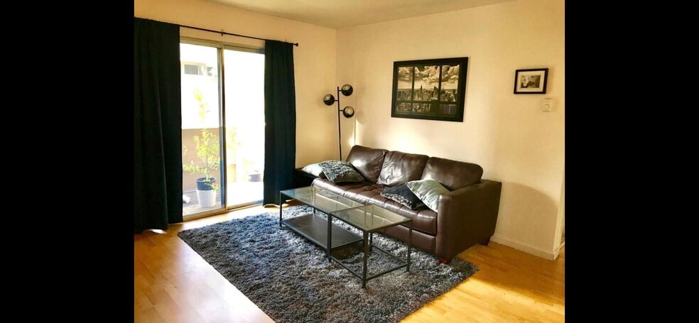 Building Photo - 37337 Sequoia Rd