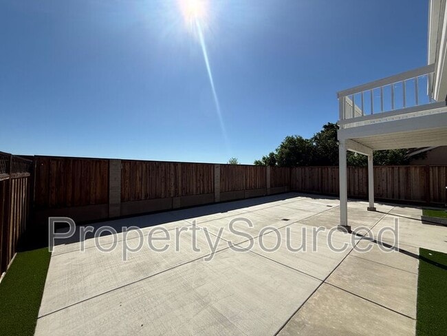 Building Photo - 1520 Andrew St