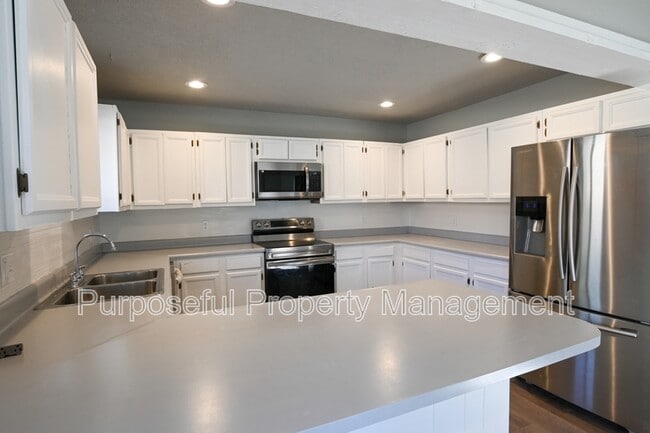 Building Photo - 8224 NW 87th St