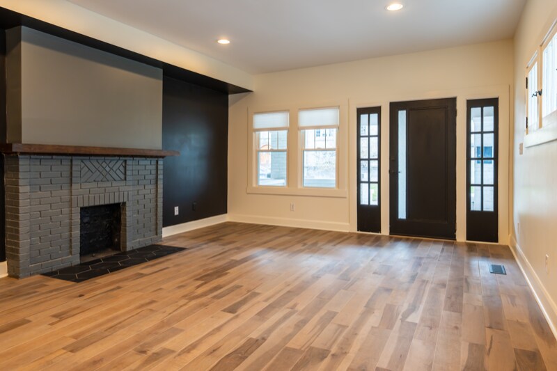 Building Photo - 2830 N Park Ave