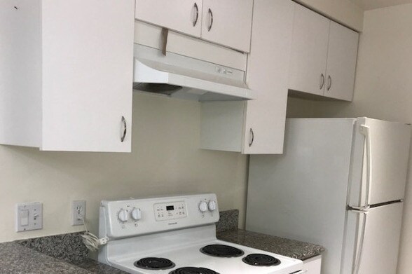 Building Photo - 1828 Camden Ave