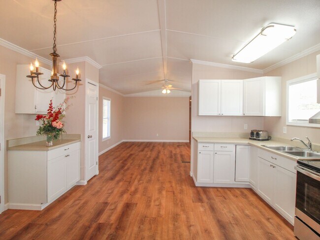 Building Photo - Recently Updated Manufactured Home!