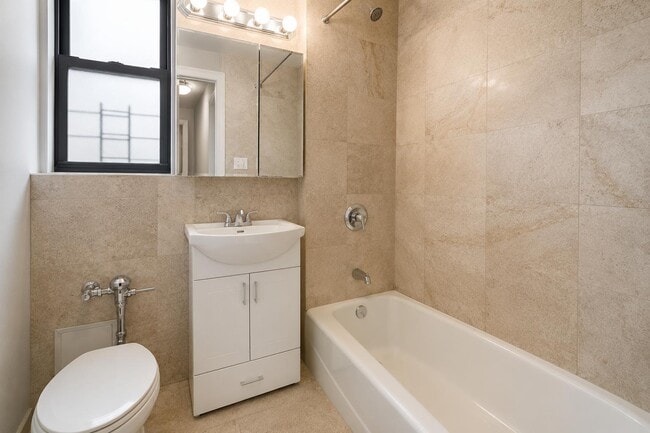 Floorplan - 700 Fort Washington Avenue