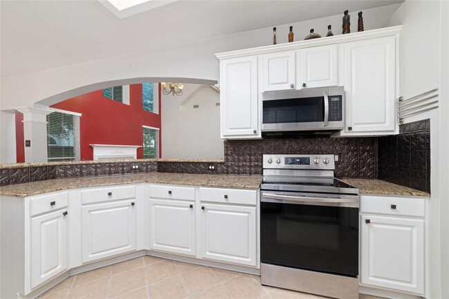 Building Photo - 10711 Castle Hills Ct