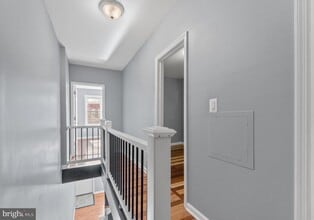 Building Photo - 455 Mechanic St