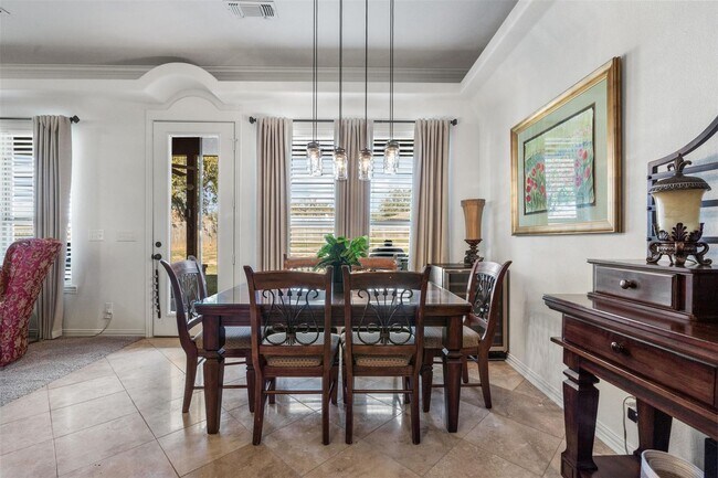 Building Photo - Beautiful Home In Pecan Planation