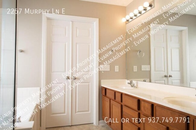 Building Photo - 2257 Murphy Ln E