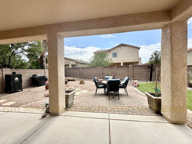Building Photo - 10582 S Margie Pl