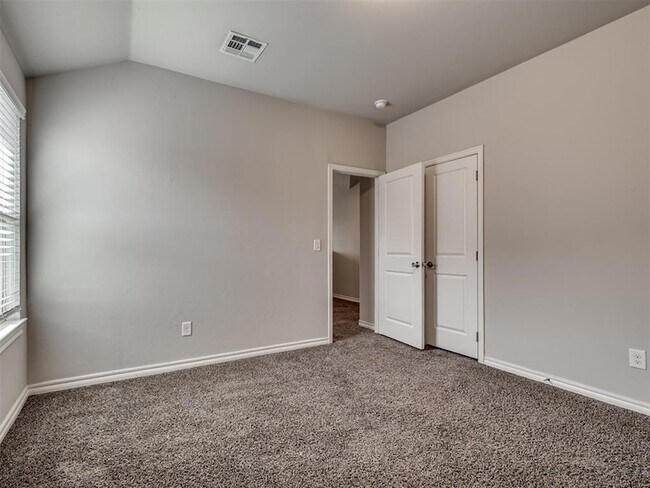 Building Photo - 11133 NW 95th Ct