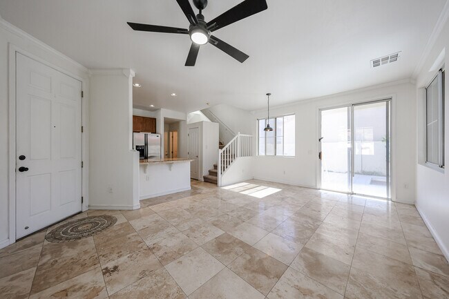 Building Photo - 337 W Mountain Sage Dr