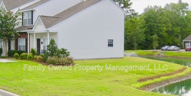 Building Photo - 200 Pond Pine Trail