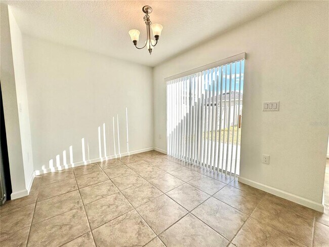 Building Photo - 3807 Whitney Wy