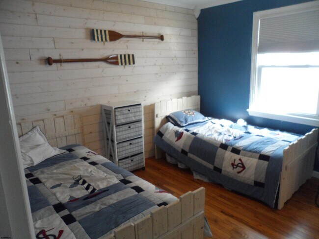 Building Photo - 218 N Haverford Ave