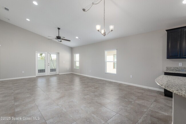 Building Photo - 4105 Harvest Cir