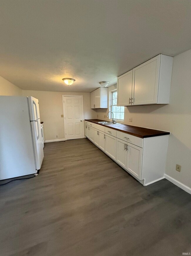 Building Photo - 1869 Forsythe Ln