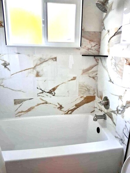 Building Photo - 1164 Franzel Rd