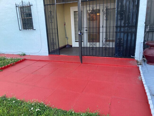 Building Photo - 6283 W 24th Ave