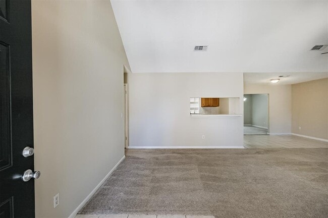 Building Photo - 12326 Flaxen Dr