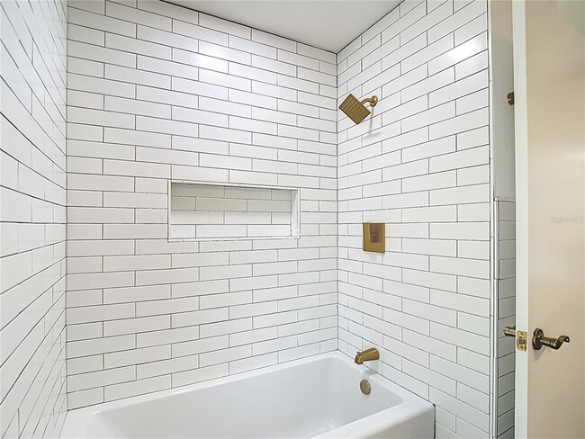 Building Photo - 13211 Pleasant Hill Farm Rd