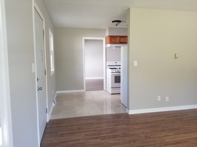 Building Photo - 2245 19th Ave