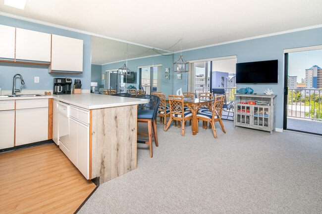 Building Photo - 63rd Street