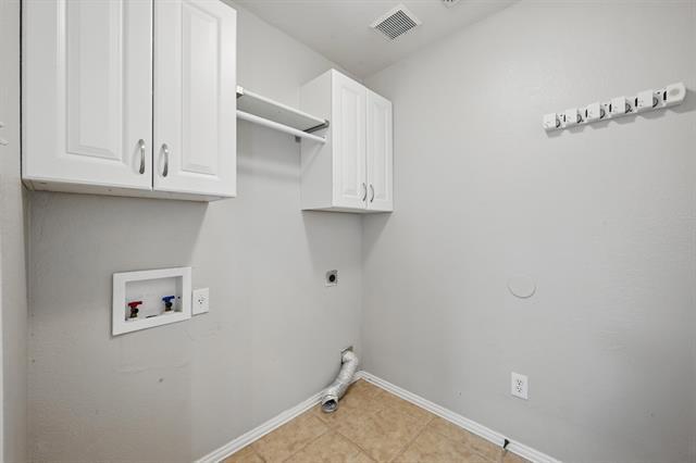 Building Photo - 1012 Waterview Dr