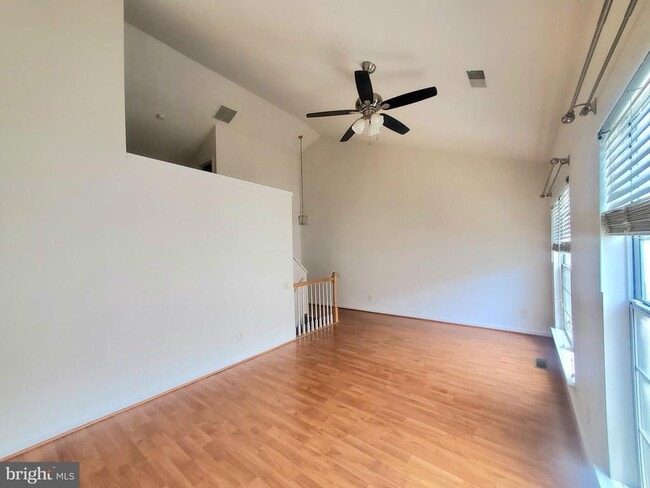 Building Photo - 6030 Lincolnia Rd
