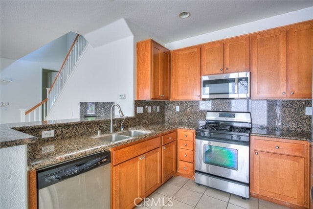 Building Photo - 11090 Mountain View Dr