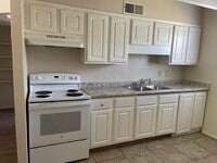 Building Photo - 6 Woodham Ave