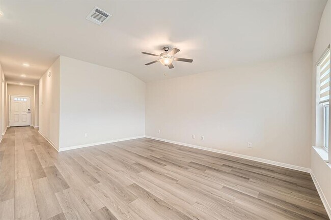 Building Photo - 2871 Mill Run Bnd