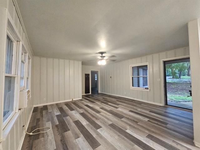 Building Photo - 920 Red Bud Dr