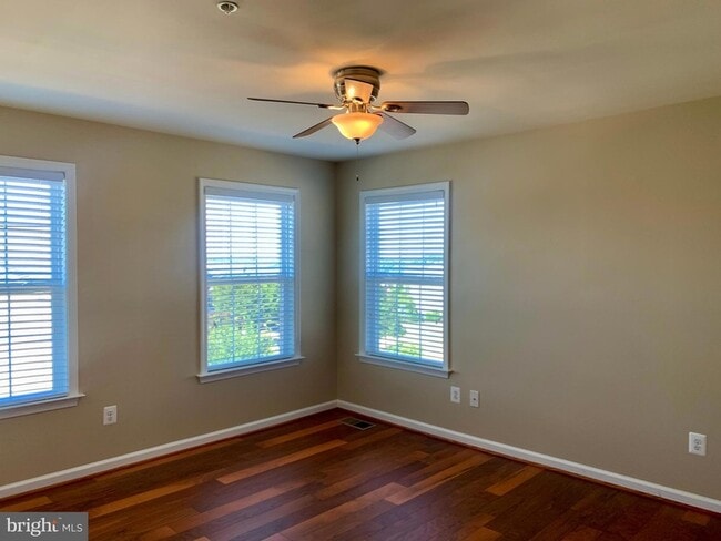 Building Photo - 42602 Hardage Terrace